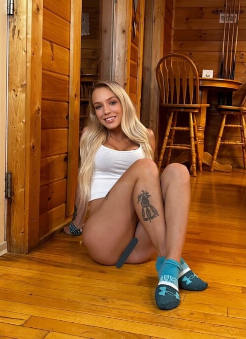 48AAAD51 360E 4EFB 8C89 A0D96F8FA999