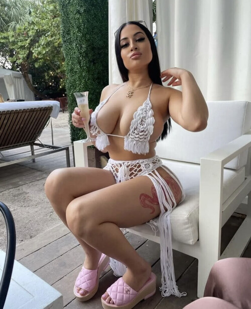 48FC6307 215C 4100 A486 F8FC40631D260e8f088d88e569a4