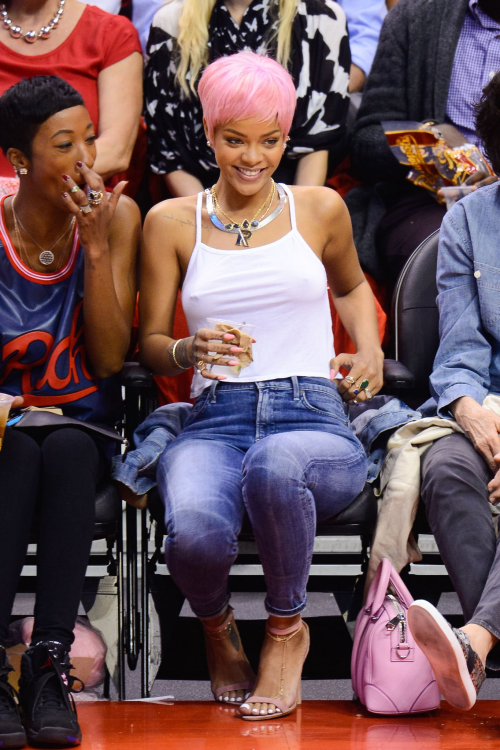 4910973537bc2851b685fc134