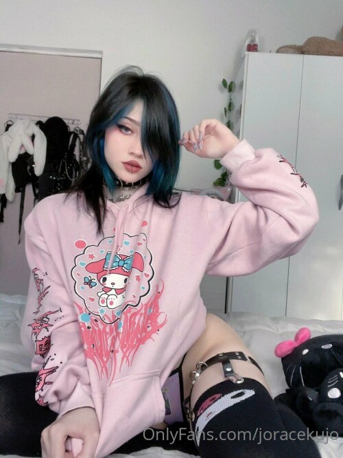 4913847963273505742 121