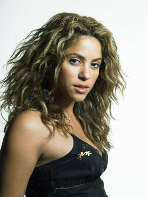 ca. 2005 --- Styling by Marjan Malakpour/Margaret Maldonado Agency and hair by Herve Bernard/Sarah Laird. --- Image by  Hans Neleman/Corbis Outline