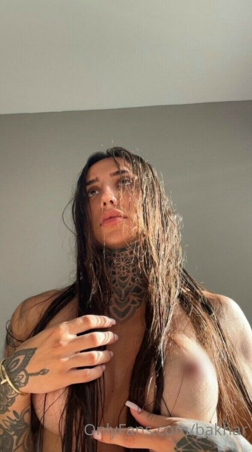 4951823583068401457 121