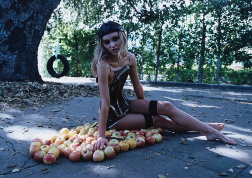 499756570 13762356587d2606d4a5e8f