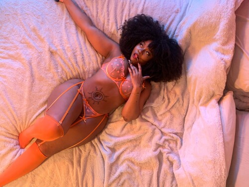 499B1ECD 55A5 45F8 A1EC 7EDCA2577551216b28526946fc22