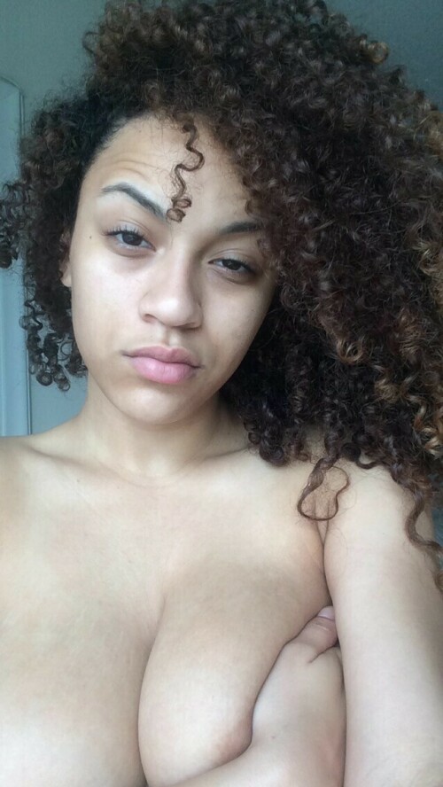 499DDC3E 9215 4065 B44A 2CB9CC7FEF8A