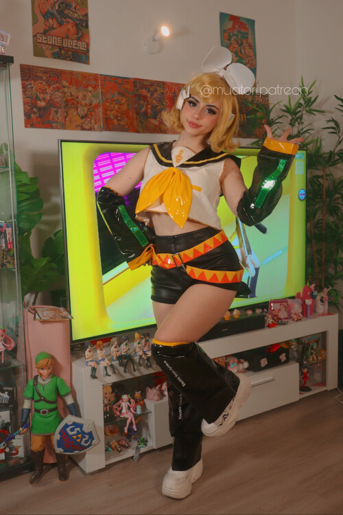 49F84B3E CFDA 4A35 96E5 C48A8289F37F124bc8a42e8c0ec9