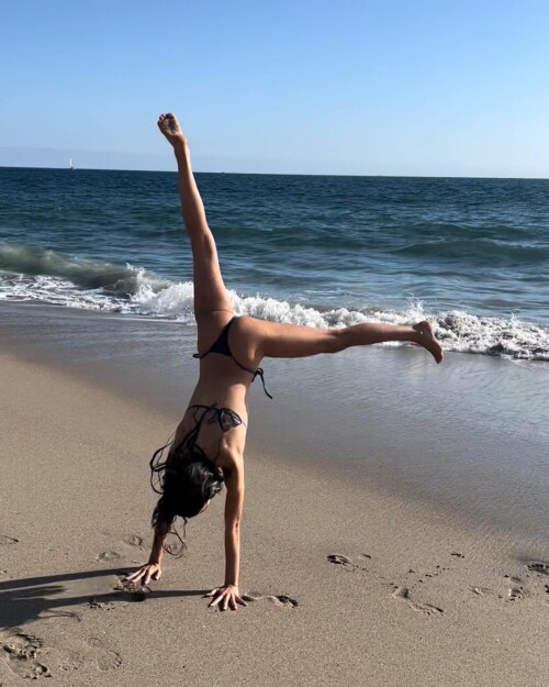 4A2565B9 FF7F 43D1 987C 299B97F238D3