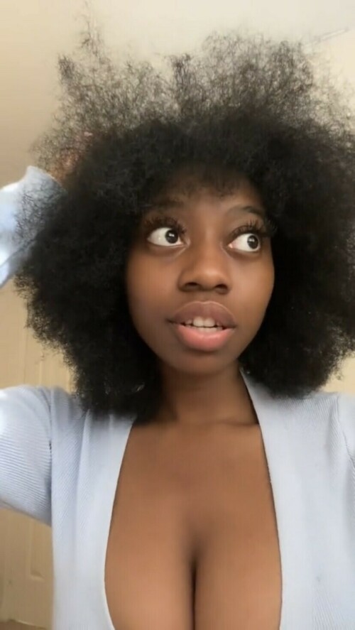 4BF4589F BA1E 4D8B BA77 76796D8ED8A2