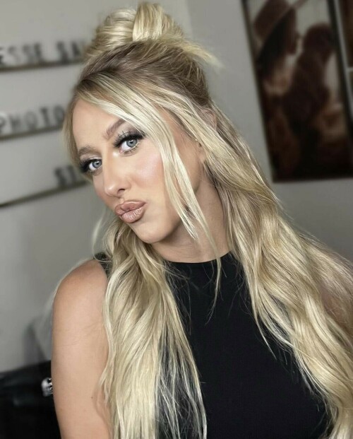 4CB91752 A494 43DA 83D2 0667A7E6FF8D