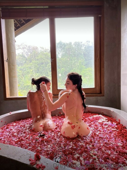 4CD7CCFD DA22 4976 A90D 090A39B5F416