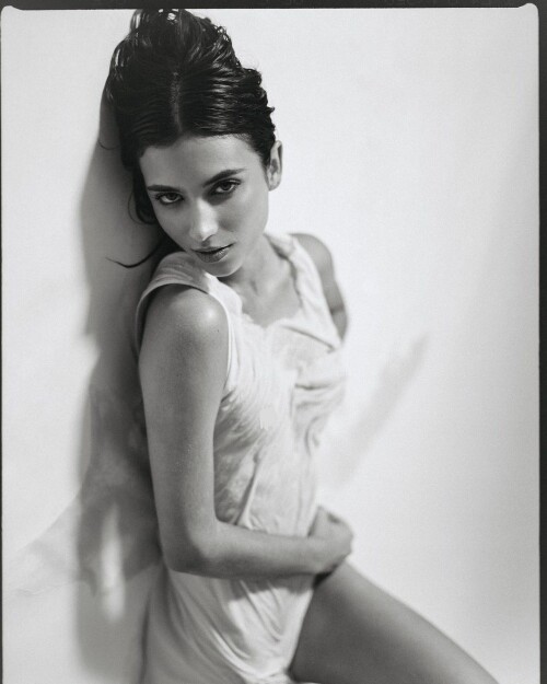 4D6C2479 7161 4A44 815F 2C830A0B1D56