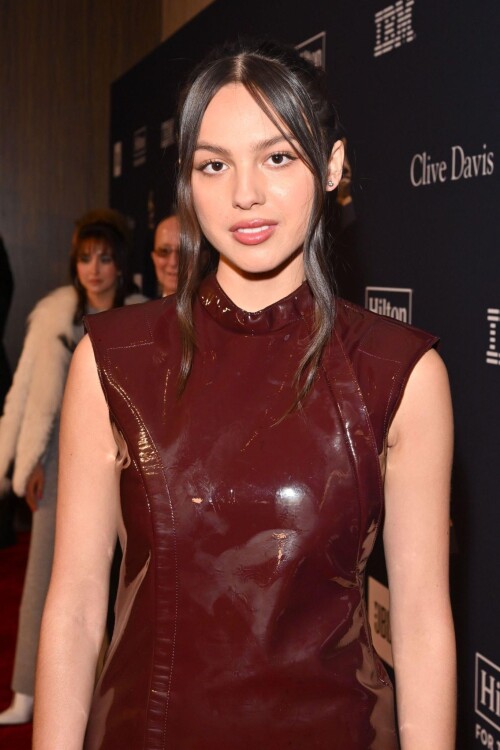 4D7DCFF1 6065 44F0 AD64 5342ED8DB25D