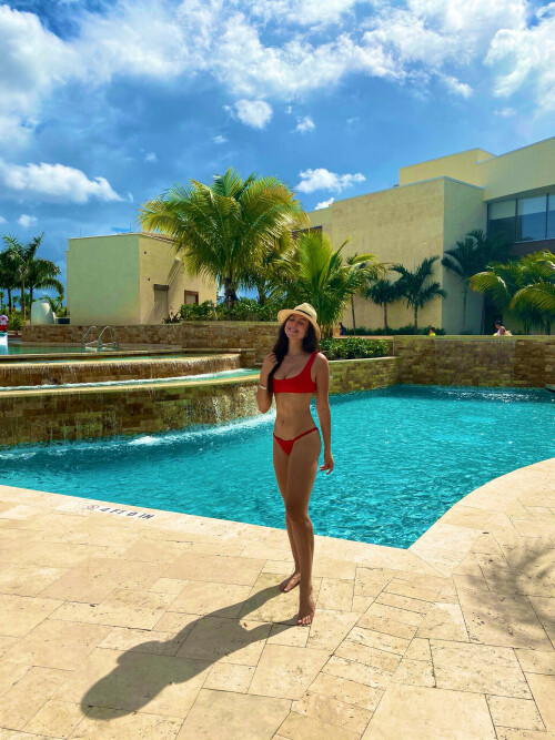 4DEDEF78 9528 493A 95F5 481DB4F5AE39