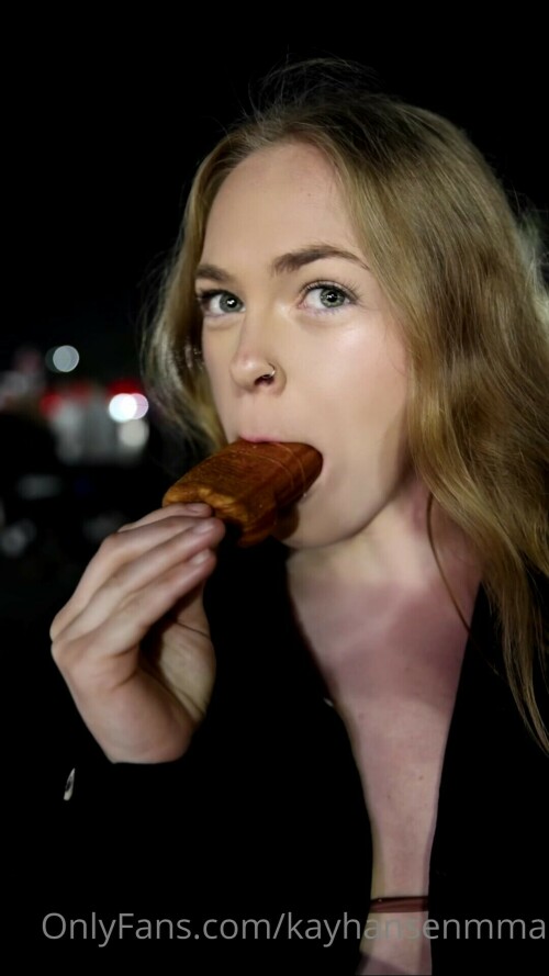 4E4EEC25 EE81 4646 9E4D 750AB5A3E99C