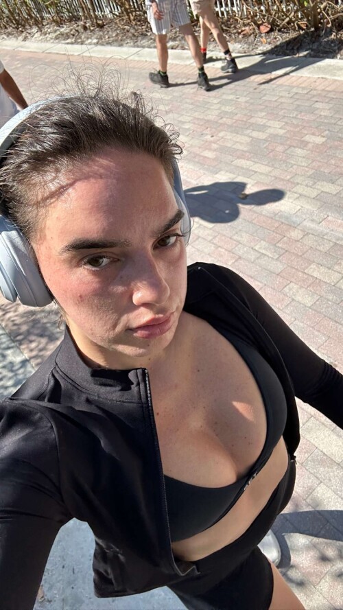 4GEgqg9PRpKRzJuNrz0Rx.102358cbb352c140cb87