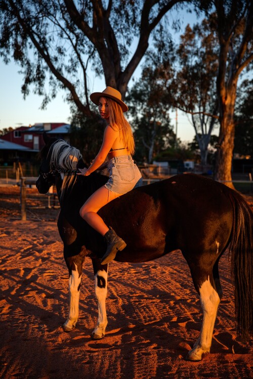 4K4A0513fe76ece69a88ec11