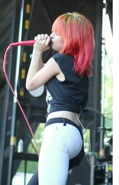 4c5a10ad7493b2587cfdf239ddb34945cd14b110e27f2700