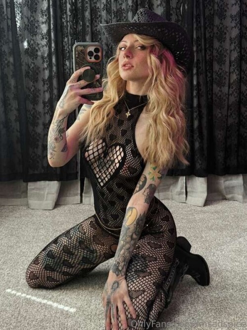 4cabb31469df7d440917938da1995b72b31ef68e4387762083d01a824f01be8720bba5b0a0fcd886