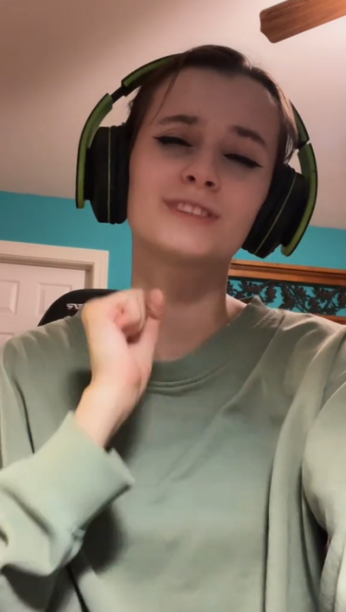 4db6b1879811fc533ea2c4faf0893c90e14e2a33a2d541e1