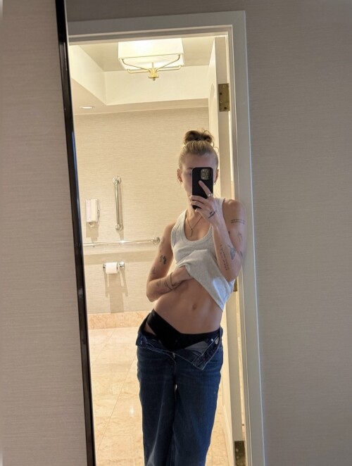 4q7t2VPlf0b9d4eb98bc49742d