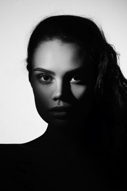 5 2EQEZejPW9I842de4ea739d81a1