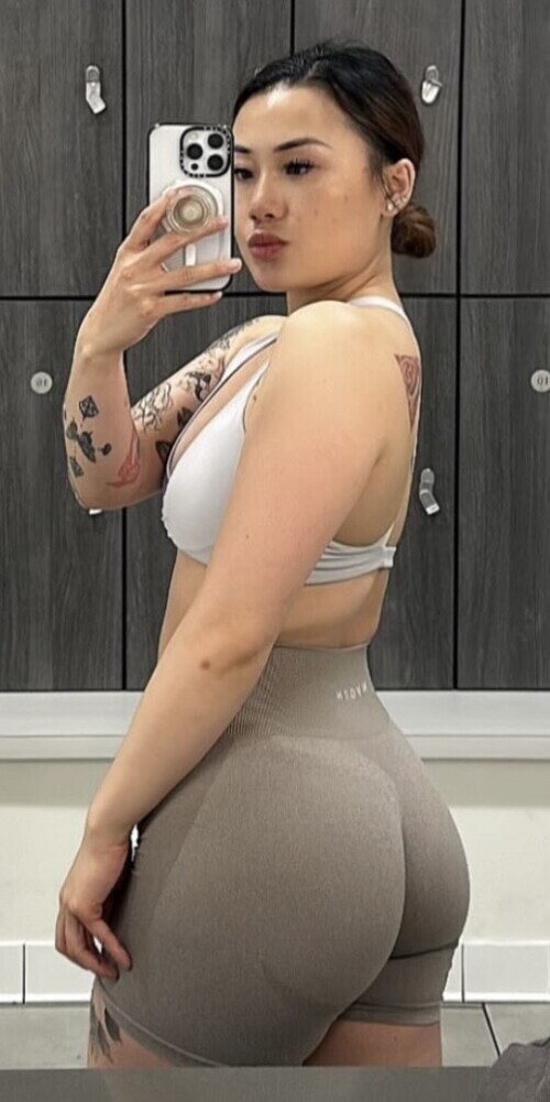 5 9272403827530cafba