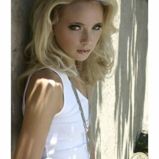 500full-abby-pivaronas_3