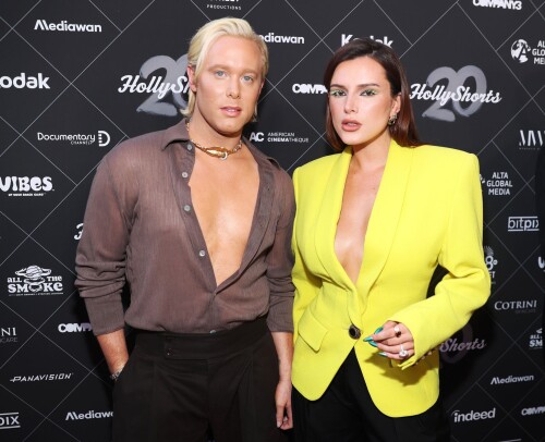 502812428 bella 27515eb8fcbc2af382