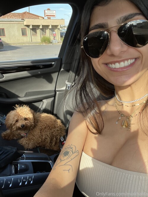 503754909 miakhalifa croptop 3a27a23b6f14438f6