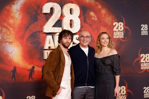 5038427127c326d503f3f524d