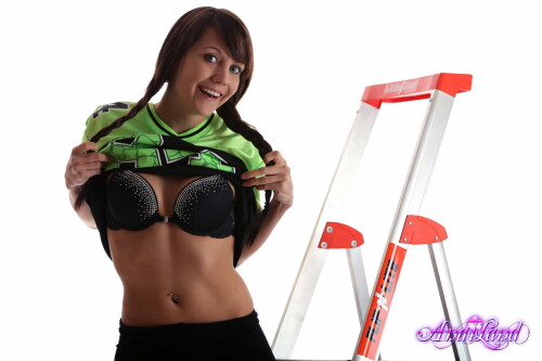 507 33 lgdb32d213ea8b9b33