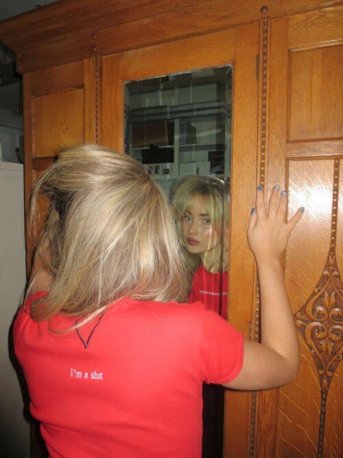 50A0A5FE 7E01 4D52 AFF2 9A34509FAC46