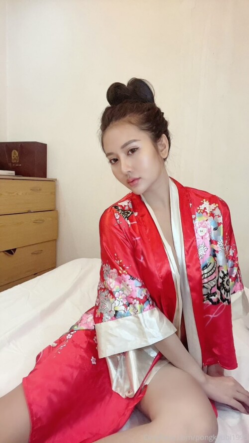 5156845869872556519 121266fe936144cb6d2