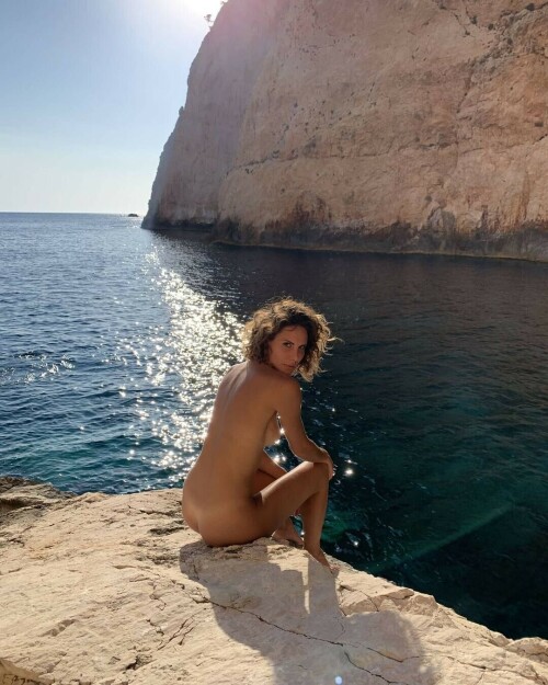 516996FD 893C 4EFA B8E0 7CEDEA6B4918