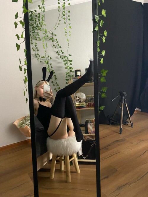 5208700053714222003 121