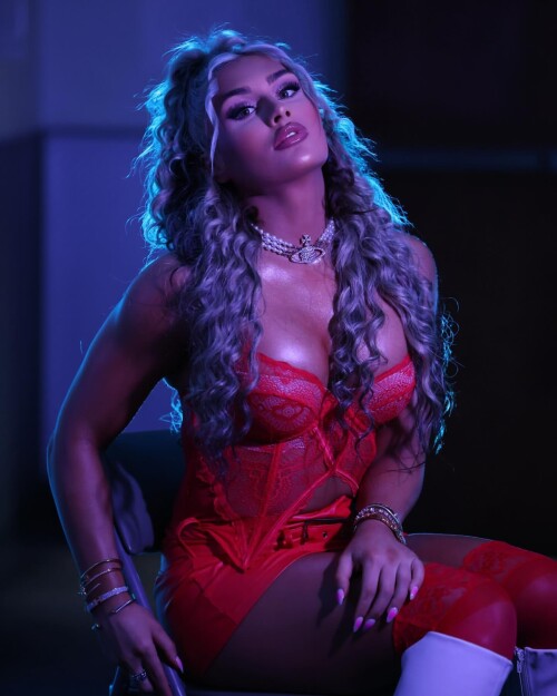 525318593d82ab5f37a5842df