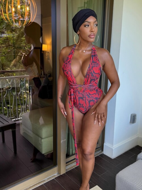 527979902 18527757799046796 6624384643138424553 nc9ea820425010270