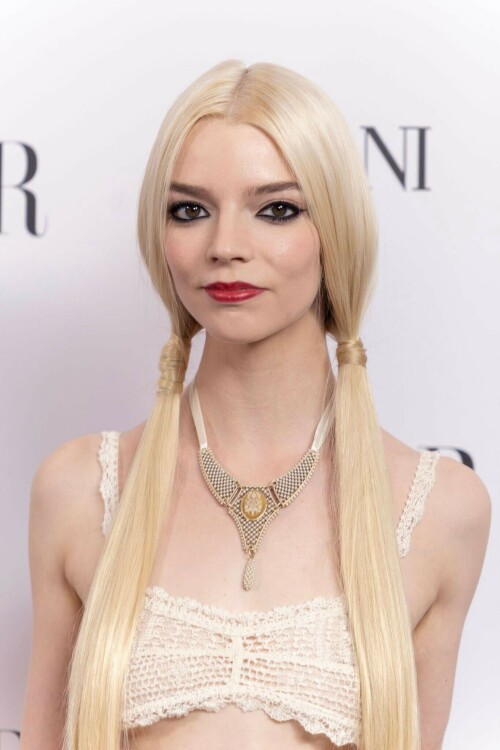 528EAC39 7713 4E70 B517 8C9C0C71032C