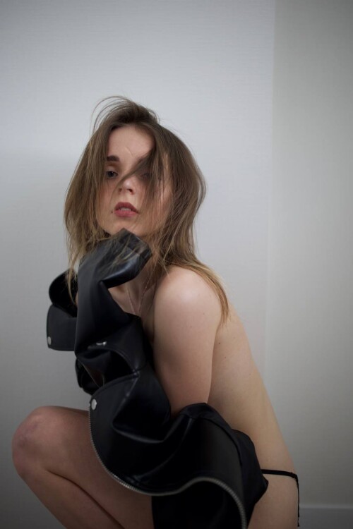 5294289921470744895 121e2563e4eddf1cea5