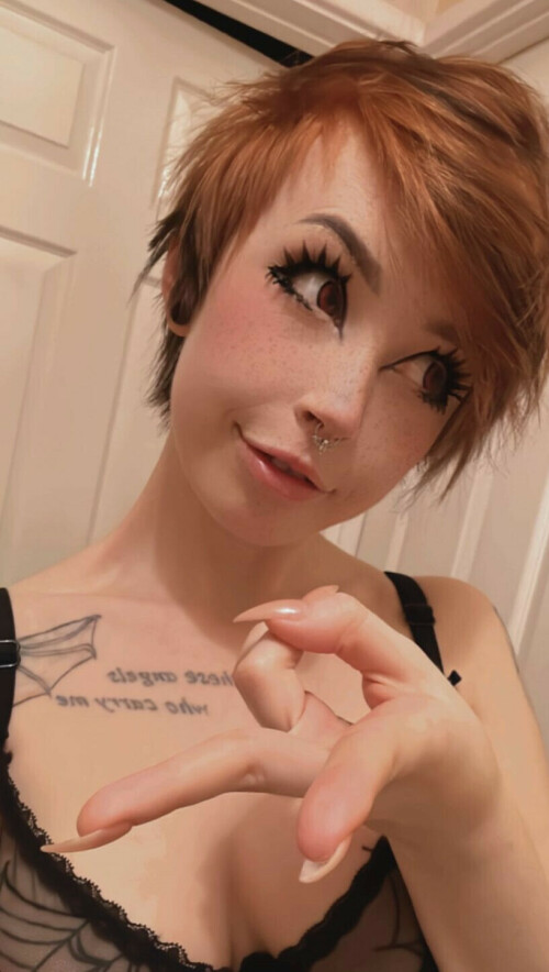 52DF7269 6B4F 4BA3 A55B 67FD68DE6B3F