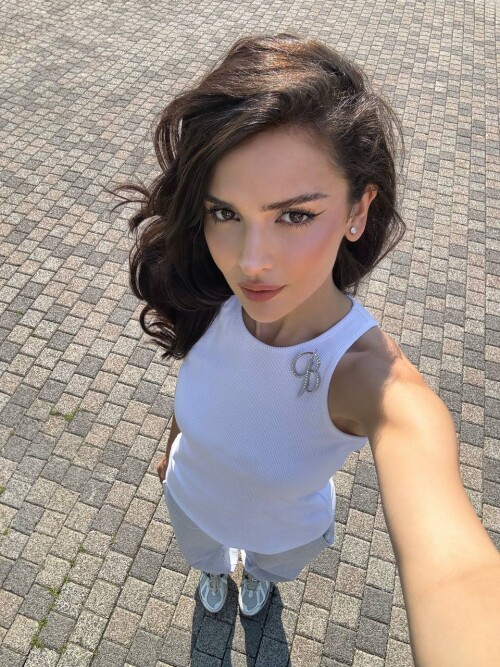 5303040255911387474731f03261d0f255f