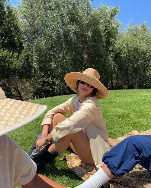 530343876 18952877623044931 3569892178226179268 n095c2190c83d1b58