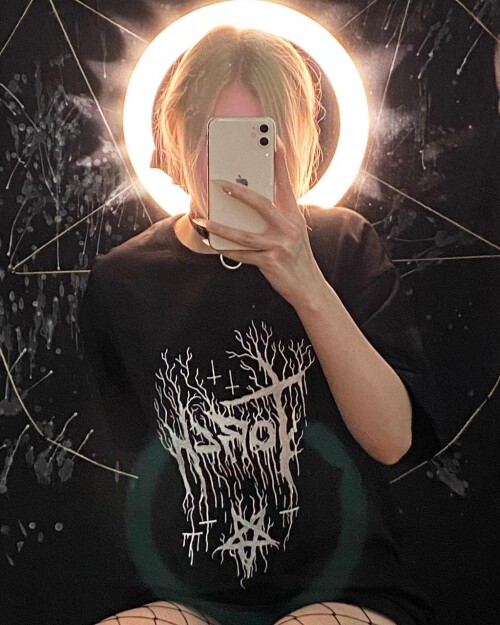 5305356540364043421 121