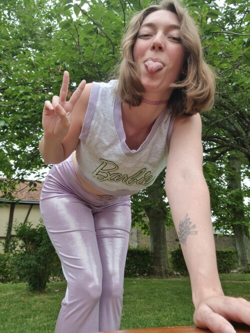 535121813854e220e4508222