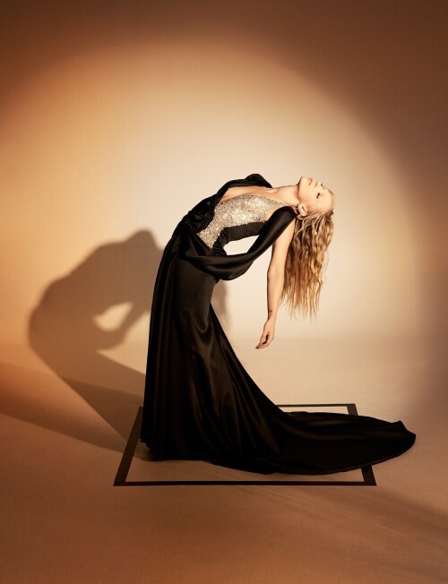 537098951 1111 2c6190dd894758e64