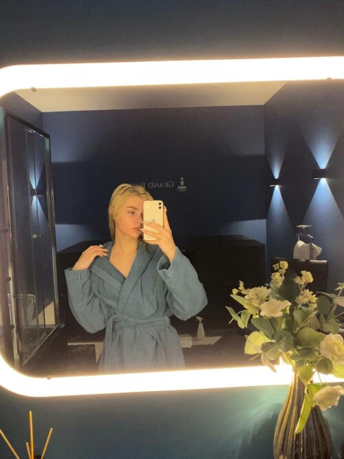 5384085227929975648 121c7bdf199d0efc03e