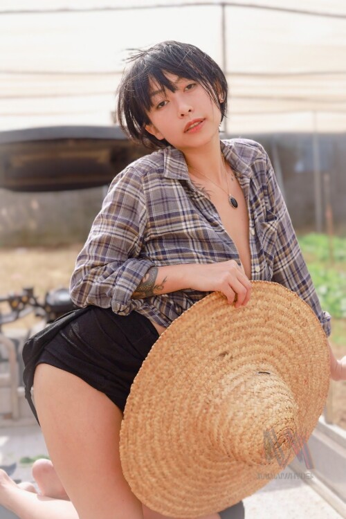 53b95295 4390 4964 b7fb 6640a756eb3e