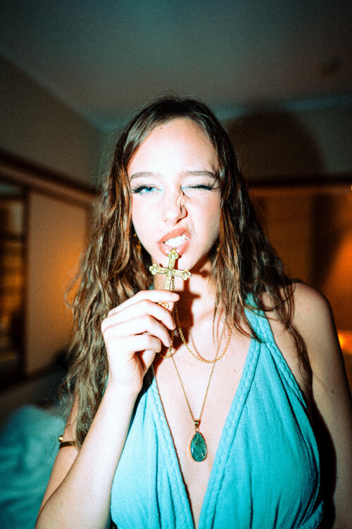 53d4d317 8176 4941 b22d 3a084ffce345 rw 38407fececd3f50ed8be