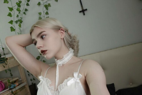 5404353784190187721 121