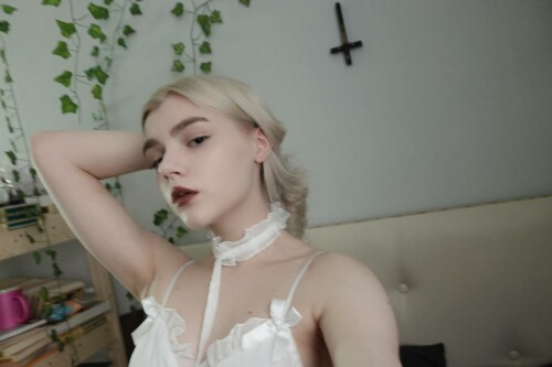 5404353784190187722 121